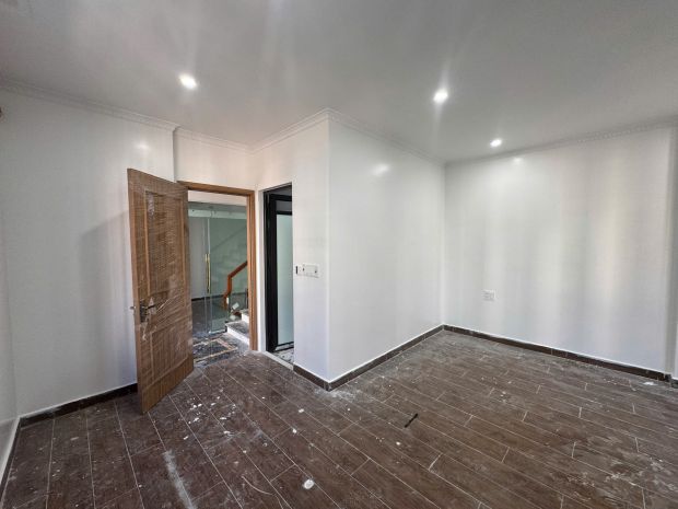 Bán nhà xây mới tinh  lô góc tđc sao sáng, ngô gia tự, hải 7723439