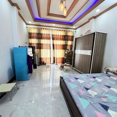 Gần emart 2 - phan huy ích  xe hơi tận cửa 63m²  4 tầng 7723626