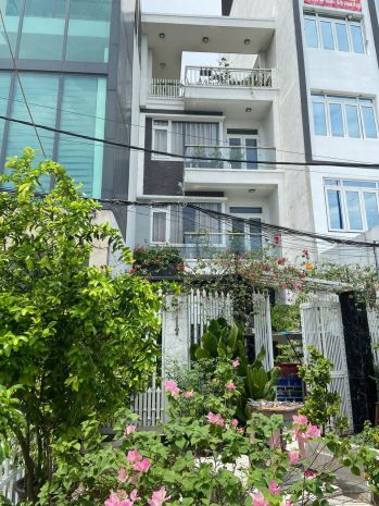 Cho thuê nhà nguyên căn  không gian rộng rãi, đầy đủ công 7724547