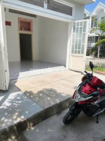 Chính chủ cần bán nhà gần chợ bình chánh - dt 5x15m - giá 7725553