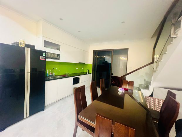 Cho thuê nhà ngay chợ yên phụ  tây hồ  50m²  4 tầng  5pn 7725784