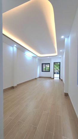 Tòa nhà 6 tầng  hẻm xe tải quay đầu 10m  vừa ở vừa 7725807