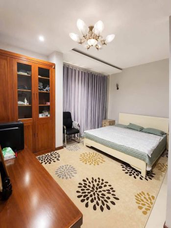 Nhà phân lô vip trần quốc hoàn  90m²  mt 8,4m  7 tầng 7725836
