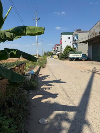 Cần bán mảnh đất 183,1 m² mặt tiền 9,53m khu cụm cn phùng 7726069