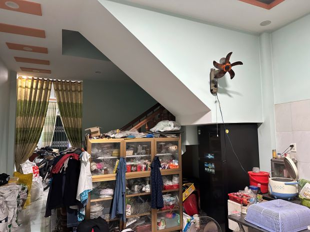 Cần bán nhà 1 trệt 2 lầu, đường oto thông , phường tam hiệp 7727827