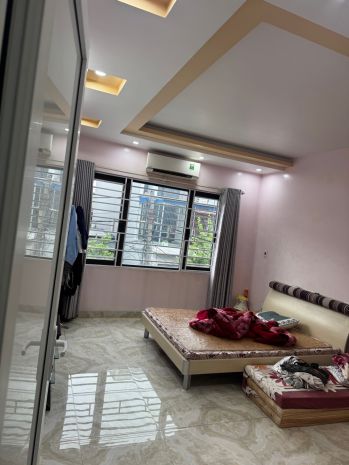 Nhà 3 tầng thiên lôi 100m2 - sân cổng để ô tô trong nhà - 7728438
