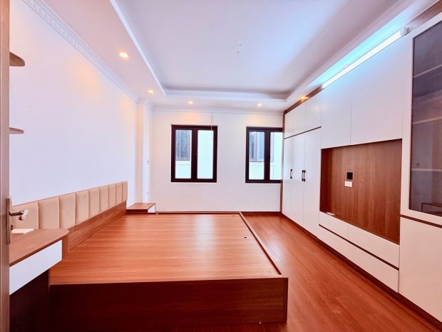 Bán nhà 3 tầng trung tâm huyện mê linh, xây mới 2023. chủ ở 7729369