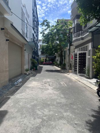 Bán nhà 3 tầng  90,4m²  đường 2 ô tô tránh nhau  hải 7729704