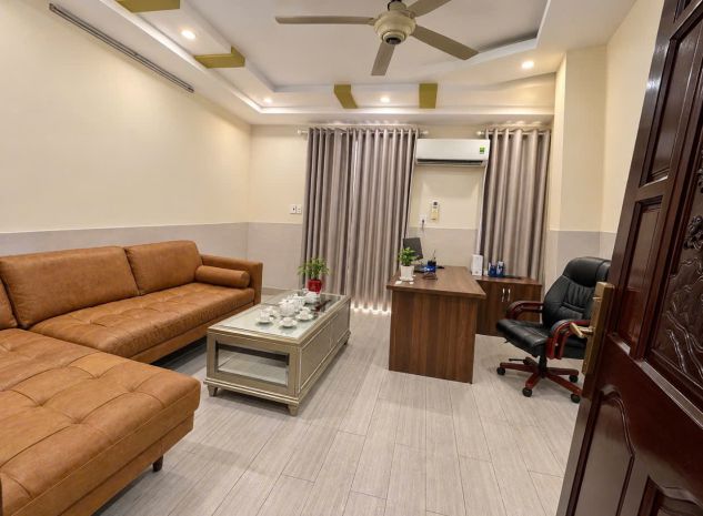 Mặt phố lõi cư xá bình thời - 4.5x18m - 5 tầng kinh doanh 7730456