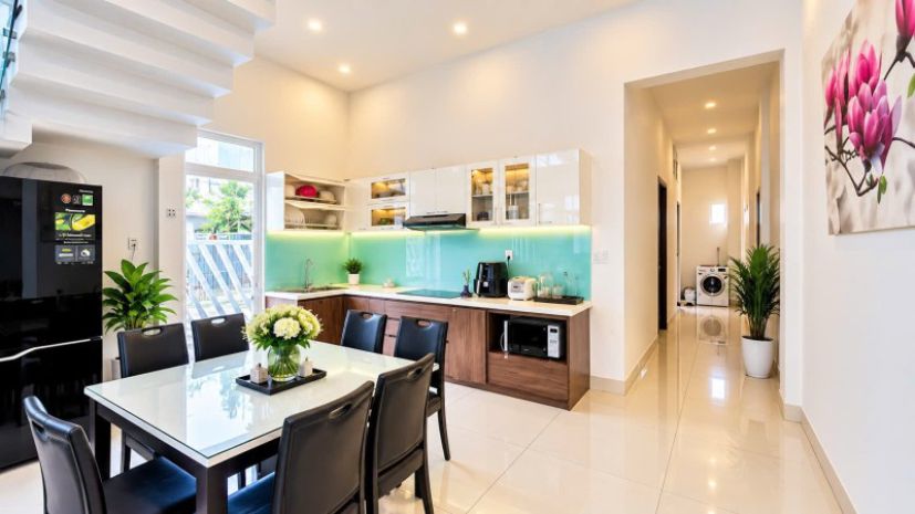 Nhà căn góc nguyễn công hoan 134m2, 2 mặt tiền, gần bến xe, 7730605