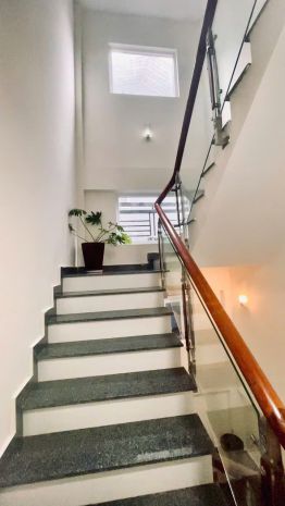 Cho thuê và sang home view thung lũng giá 13 triệu đường 7730788