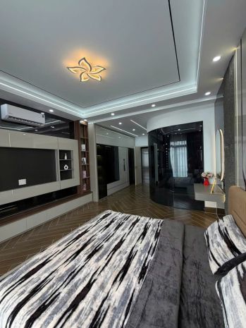 Nhà luxury trong khu dân cư công viên an sương đông hưng thu 7730894