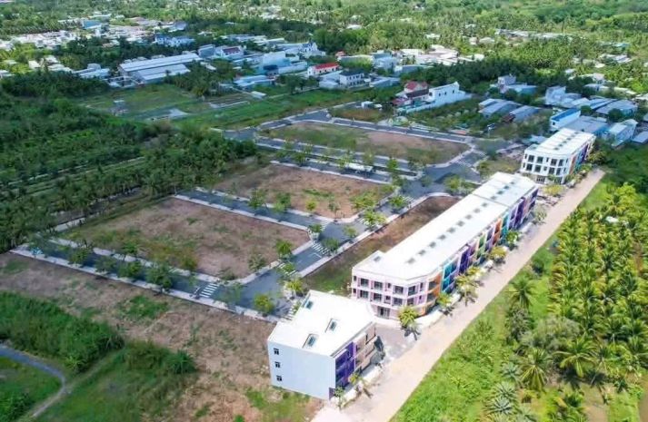 Hót hot !!! nhanh tay sở hữu ngay lô  đất nền trung tâm ngã 7733339
