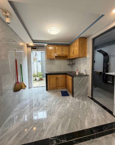 Nhà 2 mặt tiền đoàn giỏi, ngang 8.7, xe hơi ngủ trong nhà mà 7733431