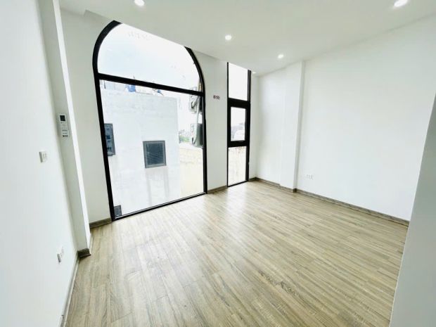 Phân lô thạch bàn  cổ linh  48m²  7 tầng  gara ô tô 7734817
