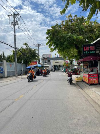 B.án đất mặt t.iền kênh  gần 100m²  gần công viên thạnh 7736272