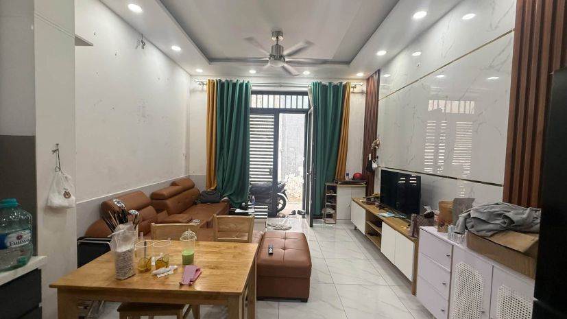 Nhà mới đẹp full nội thất cao cấp - ngay công viên làng hoa 7736956