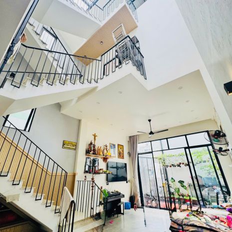 Giáp phú nhuận - nguyễn kiệm ngnag hiếm 5.3m  100m²  3 7737193