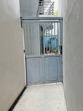 Hàng hiếm bán đất nguyễn văn linh, long biên  sau 1 nhà ra 7737246