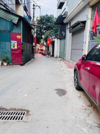 Hàng hiếm bán đất nguyễn văn linh, long biên  sau 1 nhà ra 7737247