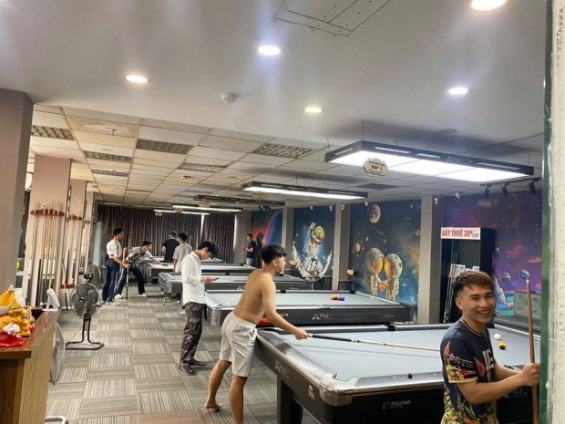 Sang nhượng quán bida  cầu giấy, hà nội do bận rộn, không 7737432