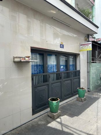 Cho thuê nhà riêng cho thuê 3 phòng ngủ  bến vân đồn, quận 7737455
