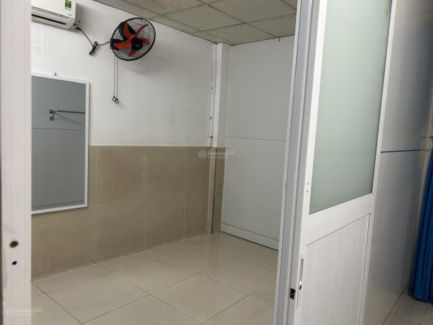 Cho thuê nhà riêng cho thuê 3 phòng ngủ  bến vân đồn, quận 7737457