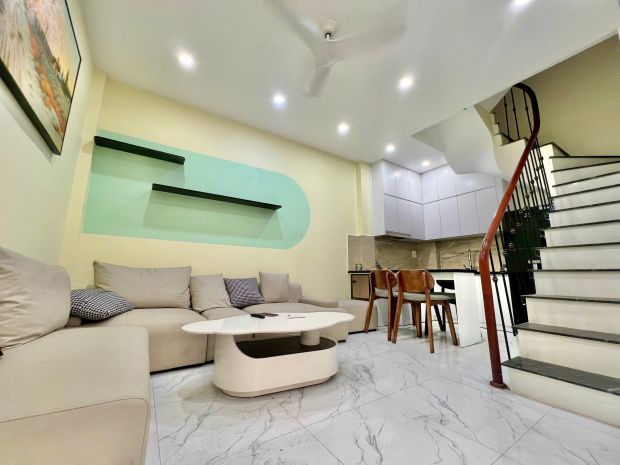 Bán nhà 4 tầng 1 tum trương định  đẹp, chắc chắn, ô tô đỗ 7737565