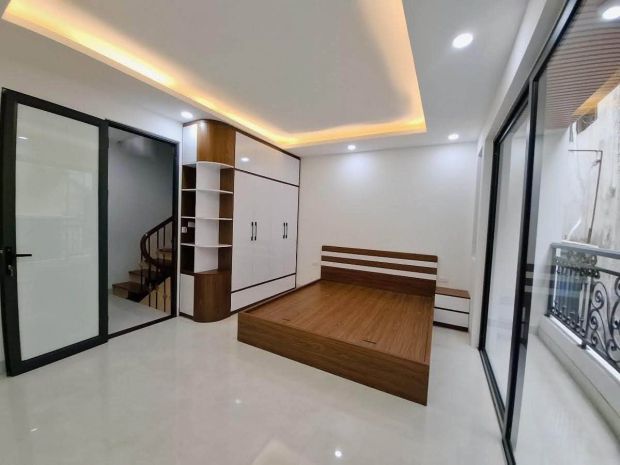 Nhà đẹp ba đình  31m²  mt 5,2m  6 tầng  full nội thất 7737989