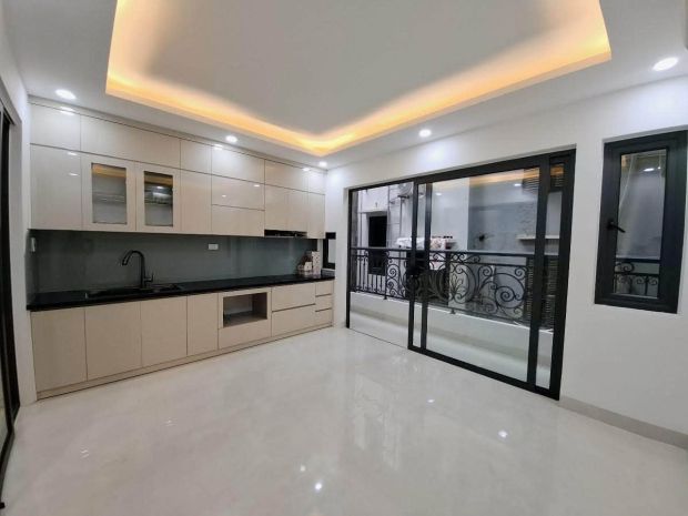 Nhà đẹp ba đình  31m²  mt 5,2m  6 tầng  full nội thất 7737991