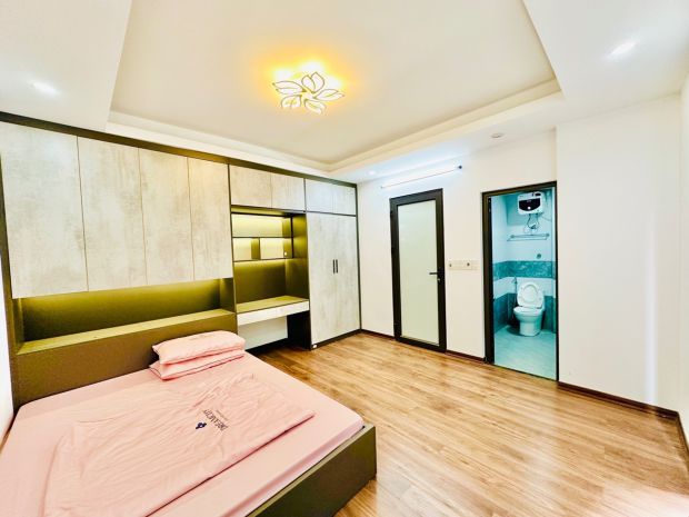 Bán nhà thạch bàn lô góc ngõ thông 7 tỷ 35m,sổ đỏ 7739482