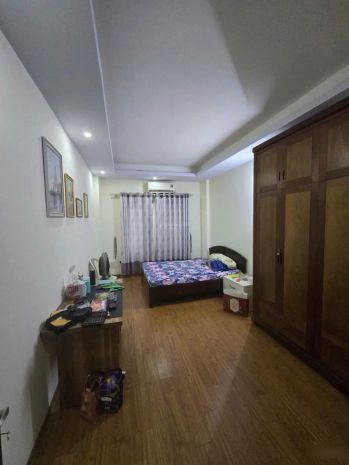 Cho thuê nhà riêng ngõ 1xx hồ tùng mậu  cầu giấy  33m²  5 7739551