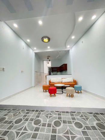 Nhà cấp 4 91,8m², ngang 4.6m  xe hơi ngủ trong nhà  giá 7739885
