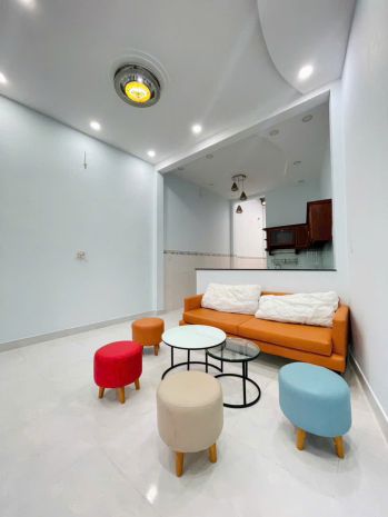 Nhà cấp 4 91,8m², ngang 4.6m  xe hơi ngủ trong nhà  giá 7739886