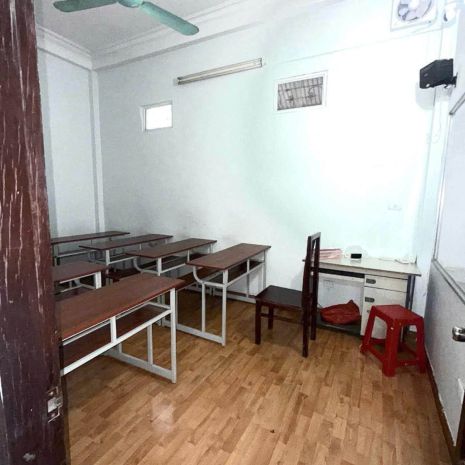 Nhà phân lô la thành  62m²  mt 5,2m  4 tầng  gần phố 7739956