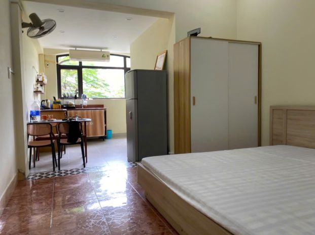 Chính chủ cho thuê  phòng ở  tại nhà mặt phố 147b đội cấn 7739989