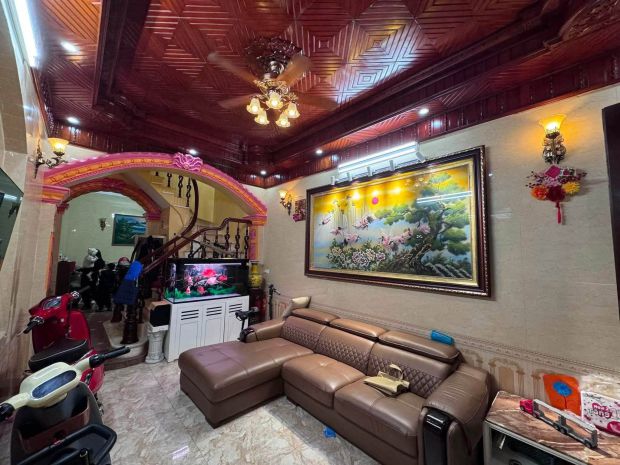 Nhà đẹp phố vip láng hạ  61,5m²  mt 4m  4 tầng + tum  ô 7740025
