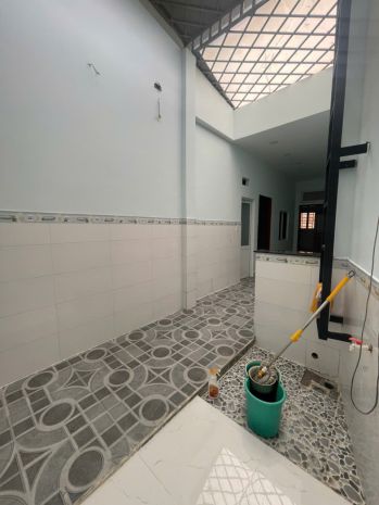 Nở hậu 6m  hơn 4 tỷ - nhà c4 hẻm xe hơi  gần phần mềm 7740498