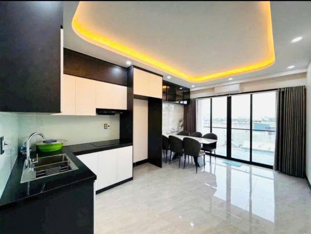 Bán nhà nguyễn văn linh 35m 6 tầng kinh doanh ô tô tránh 7740967