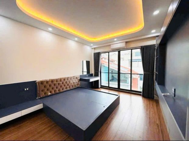 Bán nhà nguyễn văn linh 35m 6 tầng kinh doanh ô tô tránh 7740968