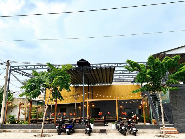 Cần sang quán gấp - mặt bằng rộng, đã xây dựng sẵn  tân 7741585