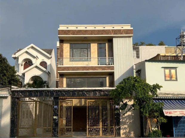 Cho thuê nhà nguyên căn  mặt bằng kinh doanh đẹp tại bình 7743271