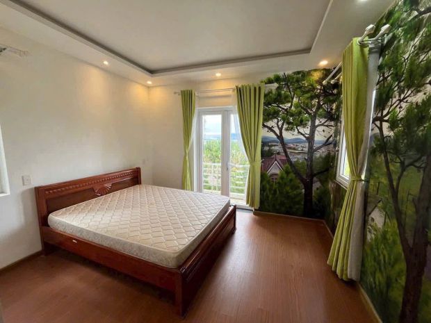 Cho thuê và sang nhượng villa nam hồ giá 18 triệu  phường 7743396