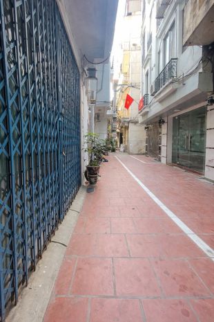 Bán nhà ngõ gốc đề - ngõ rộng, nhà đẹp, 28m2, sổ cực đẹp 7743738