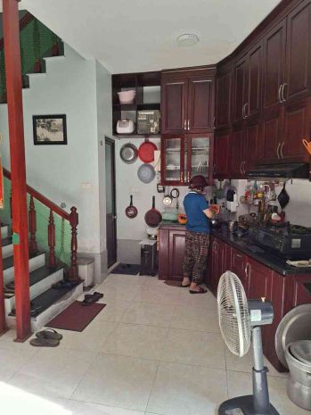 Phố trạm 7 tỷ ô tô đỗ cửa nhà,sổ đỏ long biên 7744245