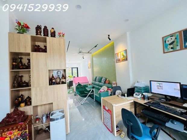 Nhà 3 tầng mới đẹp -hoàn công chuẩn -giá 7ty 7744428