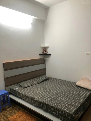 Bán cc 1pn, 1wc, 40m2 tại khu tập thể thạch bàn, giá 1,65 tỷ 7745275