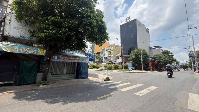 Nhà mặt tiền đường lớn 12m vỉa hè 3m - lê khôi tân phú - 3 7747938