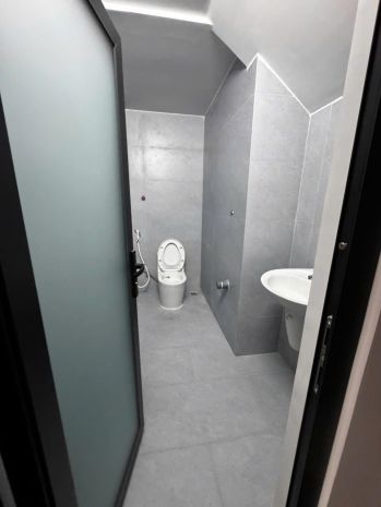 Cho thuê mặt bằng mặt tiền, trung tâm sầm uất giá 20 triệu 7748900