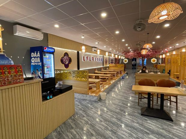 Cần sang lại quán mì cay lala food tại địa chỉ 349 đt875, 7749004